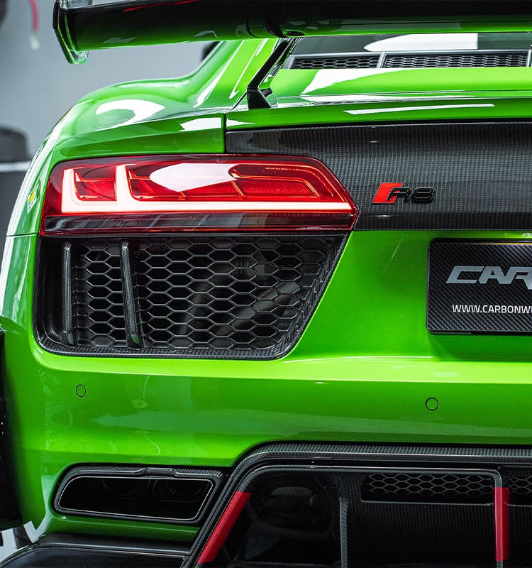 Audi R8 - Audi Sport Carbon Fibre