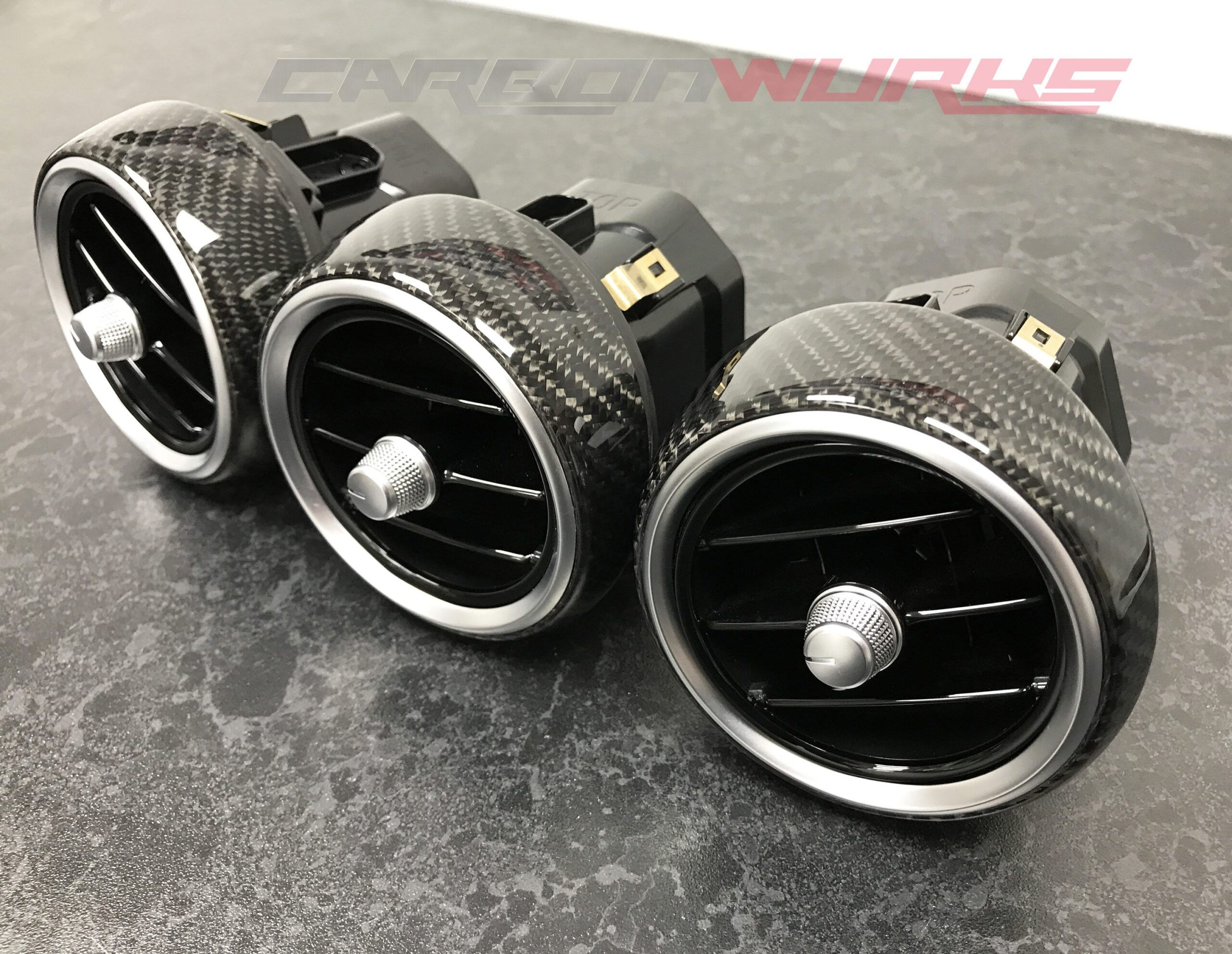 C63/C Class Carbon Fibre Dashboard Air Vents 3