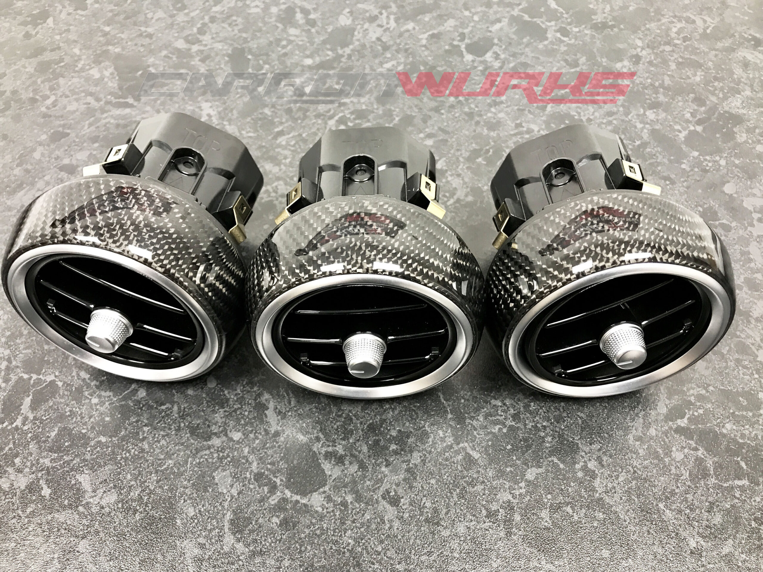 C63/C Class Carbon Fibre Dashboard Air Vents 4