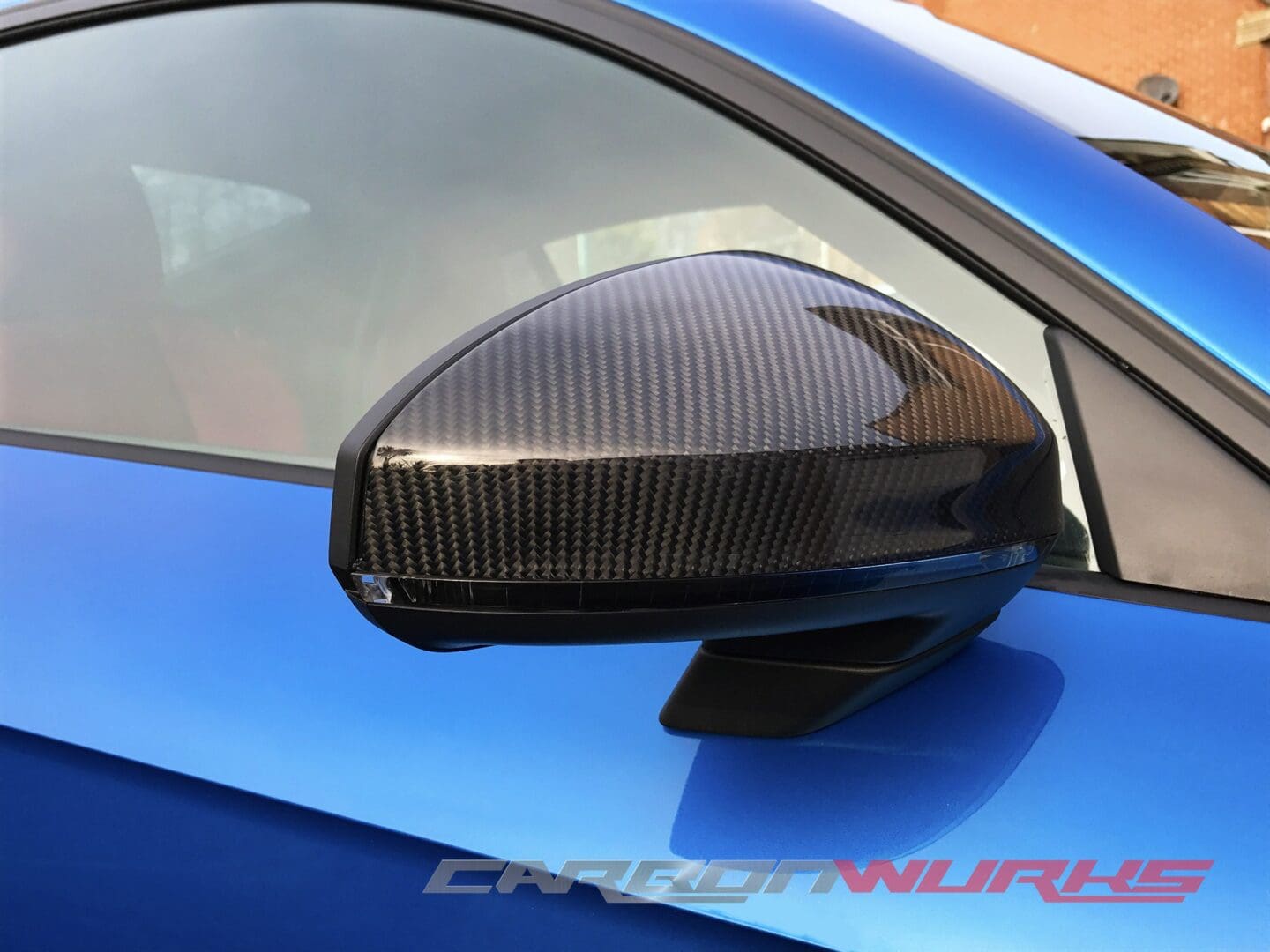 Audi TT/R8 Gloss Carbon Fibre Mirrors - With Lane Assist 6