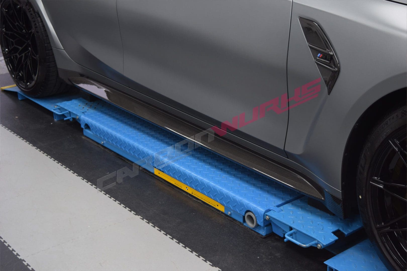 BMW_M3M4_G8X_Carbon_Side_Skirts4