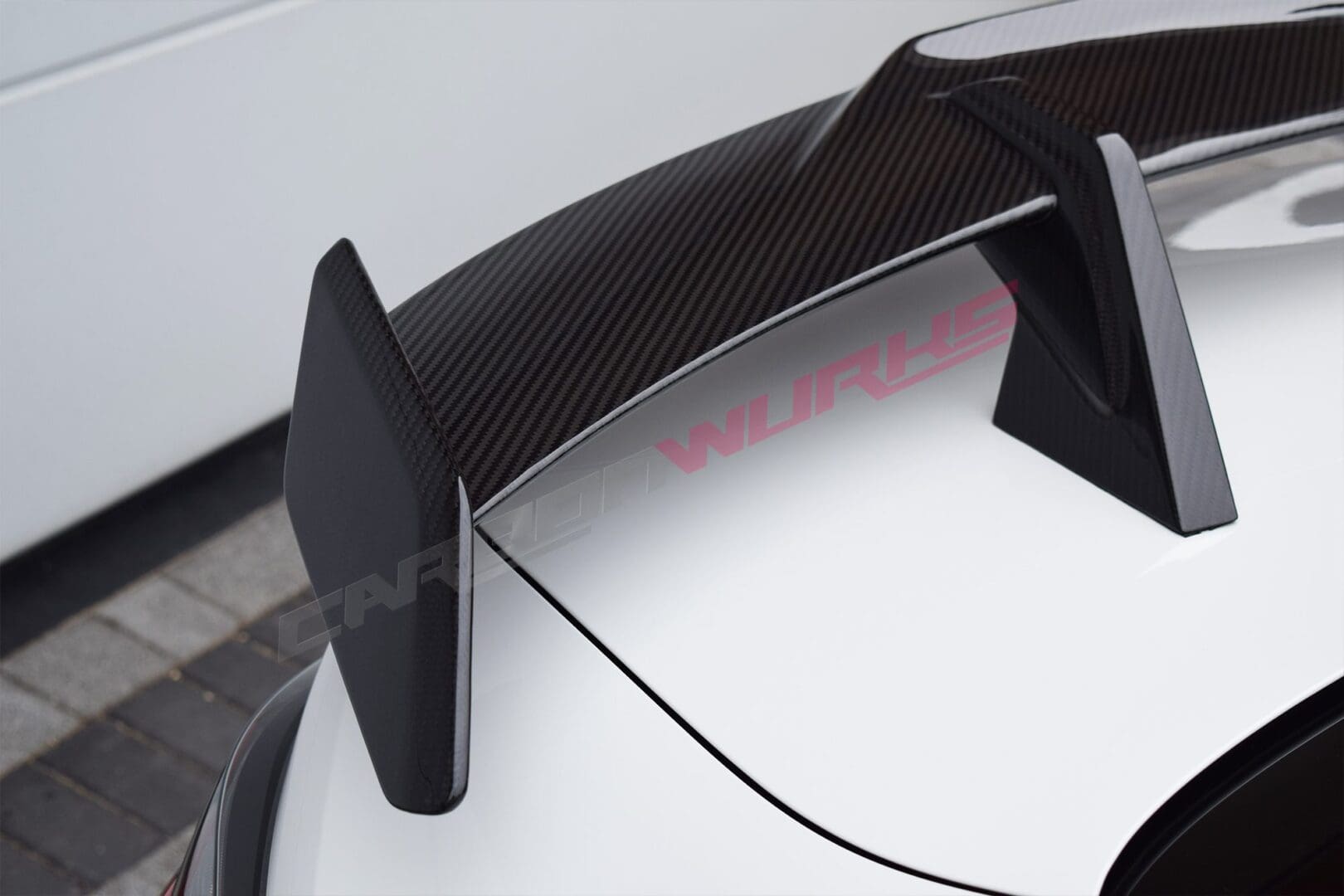 BMW_M4_M_Performance_Spoiler10
