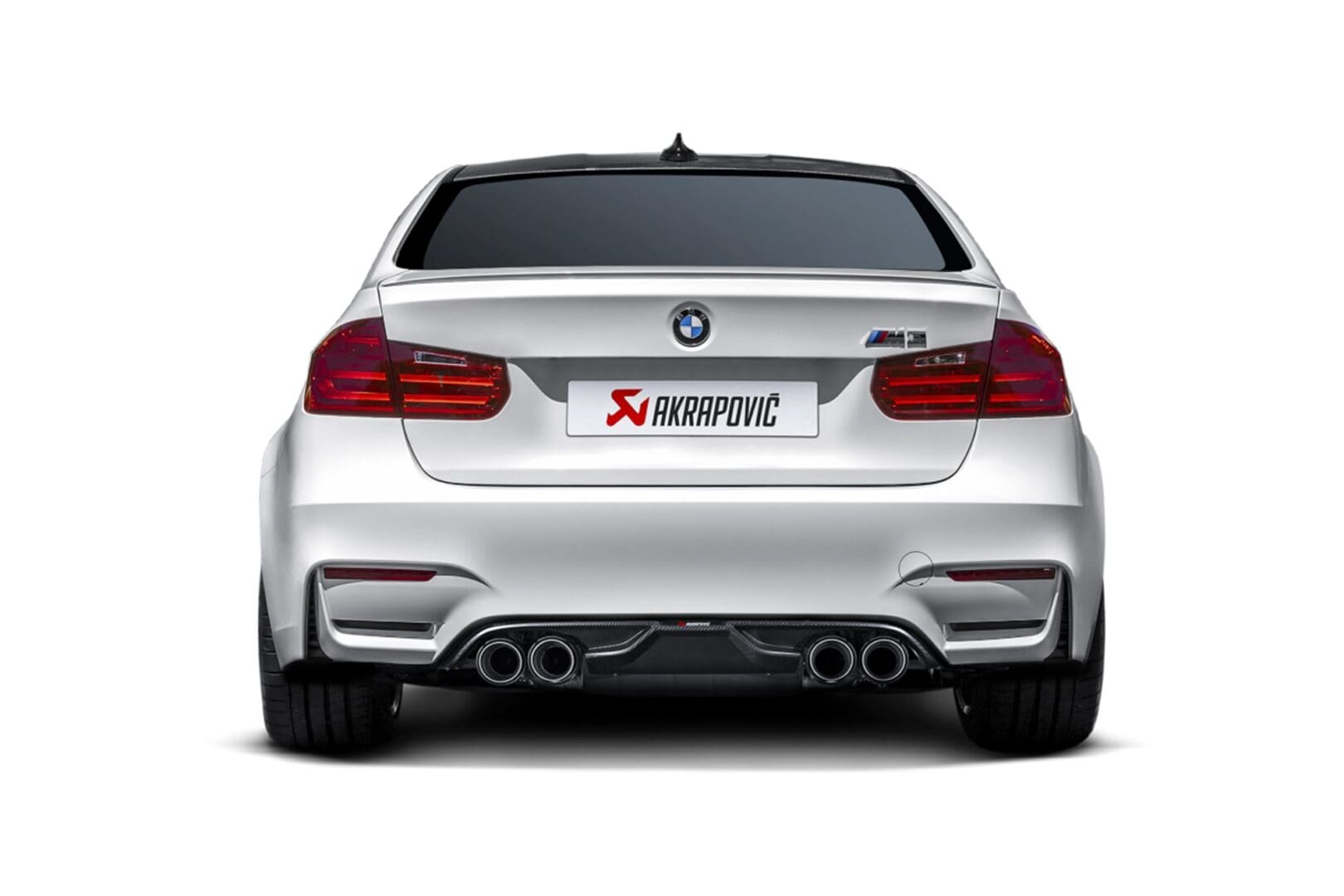 Carbonwurks_Akrapovic_Dorset_BMW_M3_M4_F8X-4