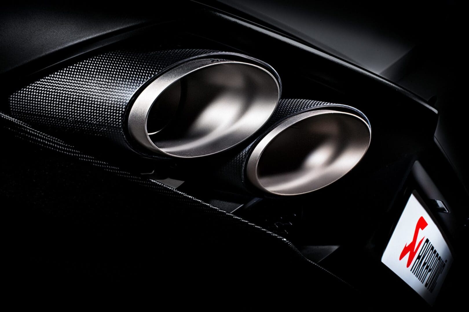 Carbonwurks_Akrapovic_Dorset_Lamborghini_Huracan-7