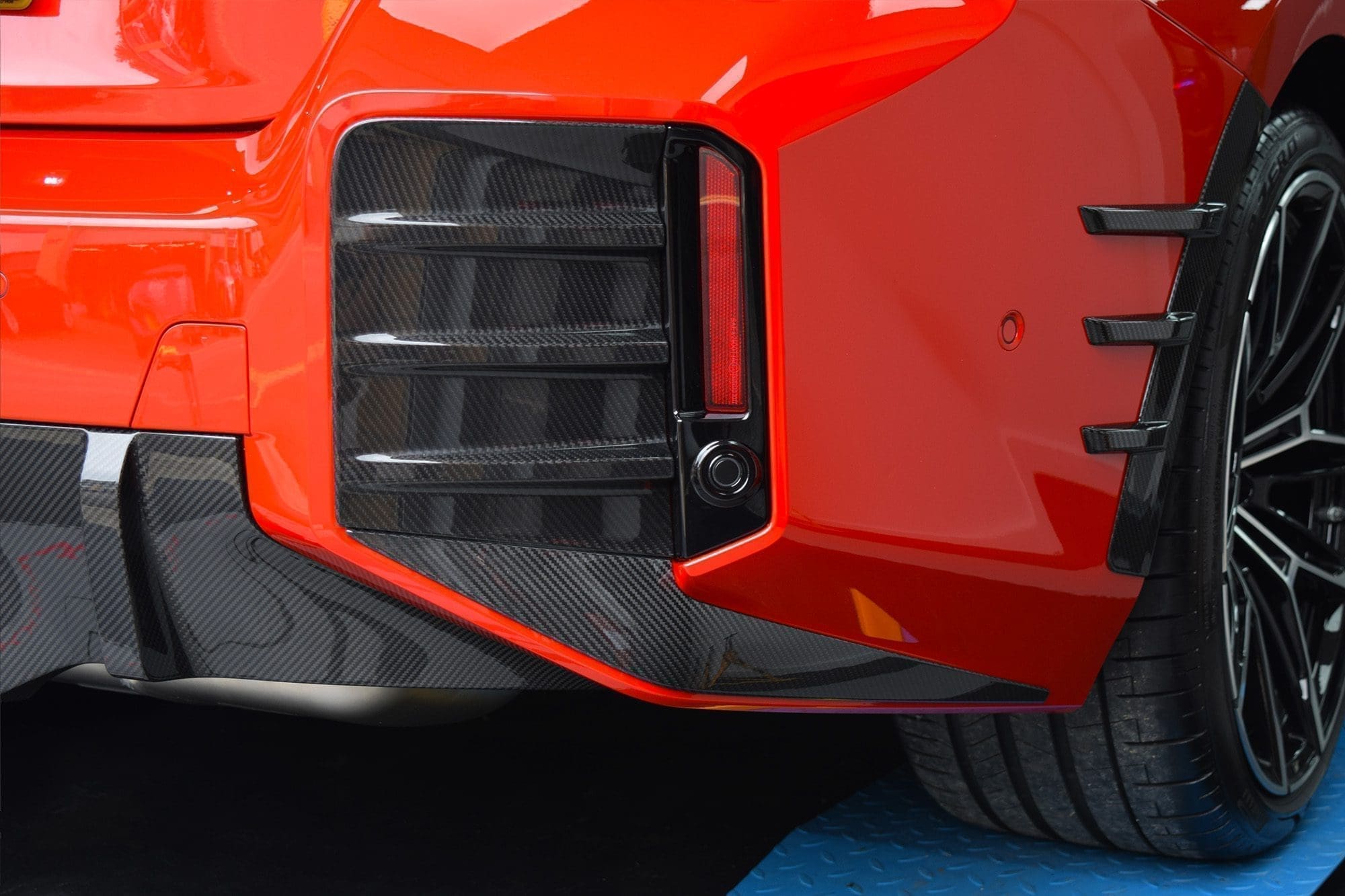 Carbonwurks_BMW_M2_Carbon_Fibre_Rear_Bumper_Attachments_NWM2
