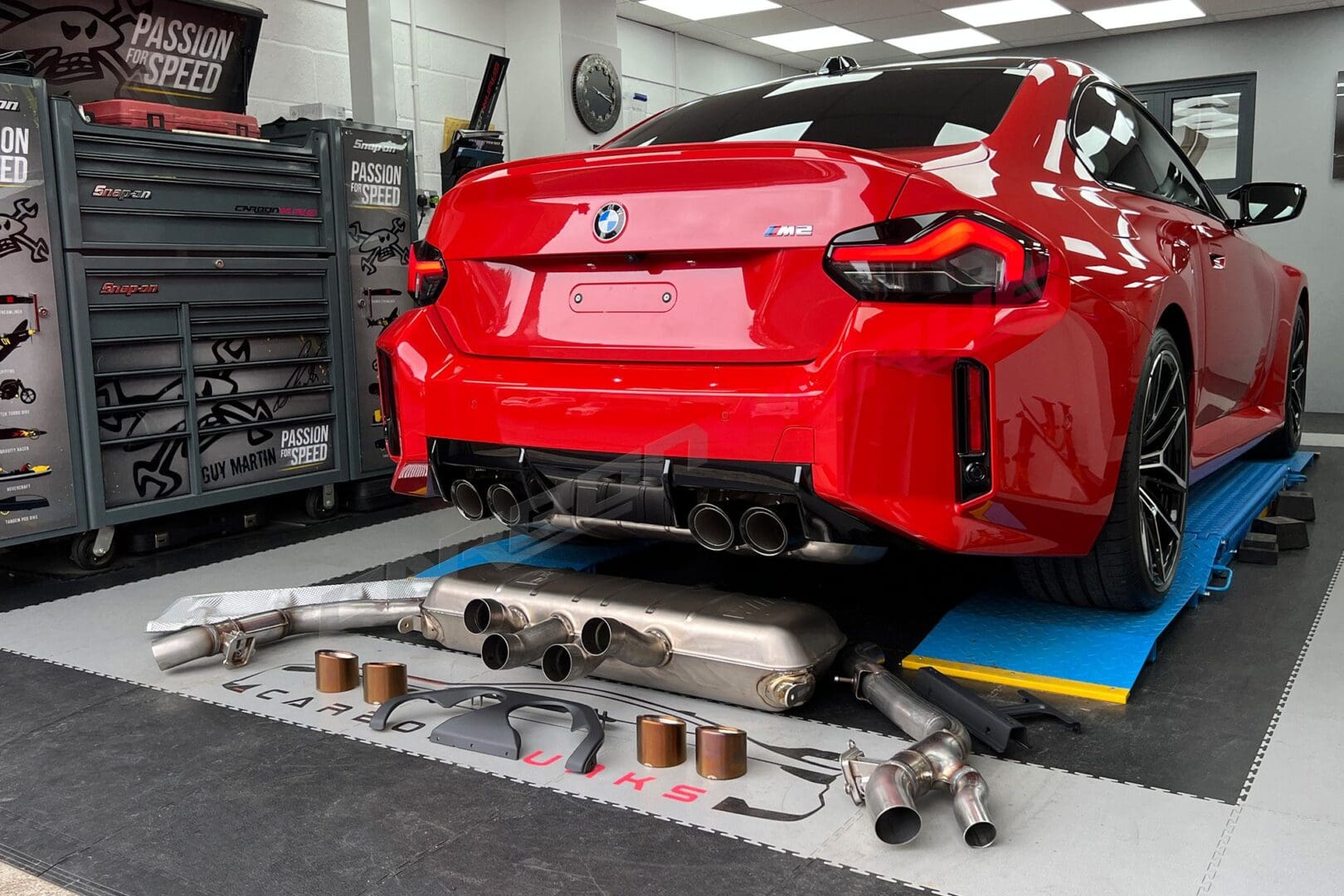 Carbonwurks_BMW_M2_G87_M-Performance_Exhaust7