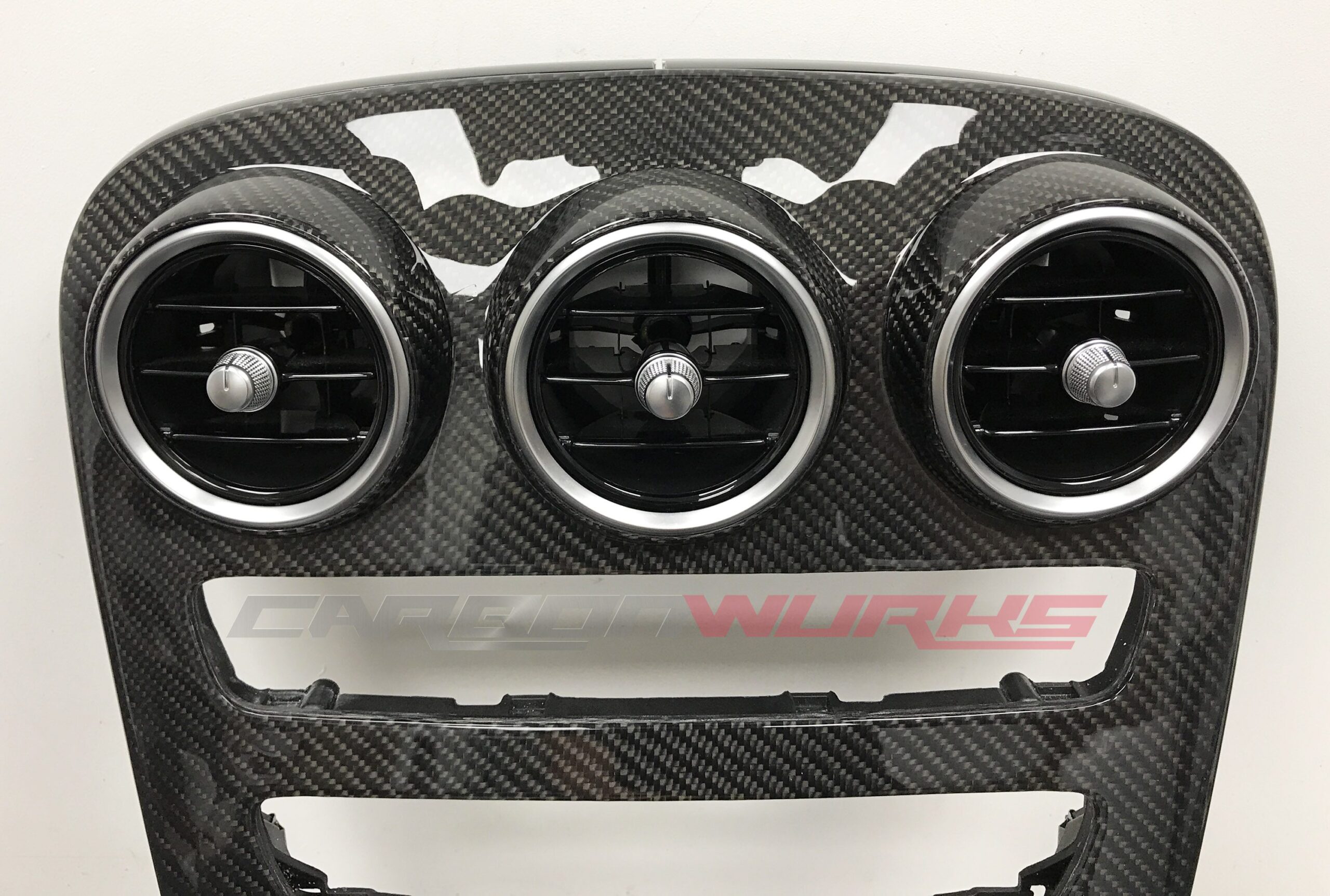 C63/C Class Carbon Fibre Dashboard Air Vents 9