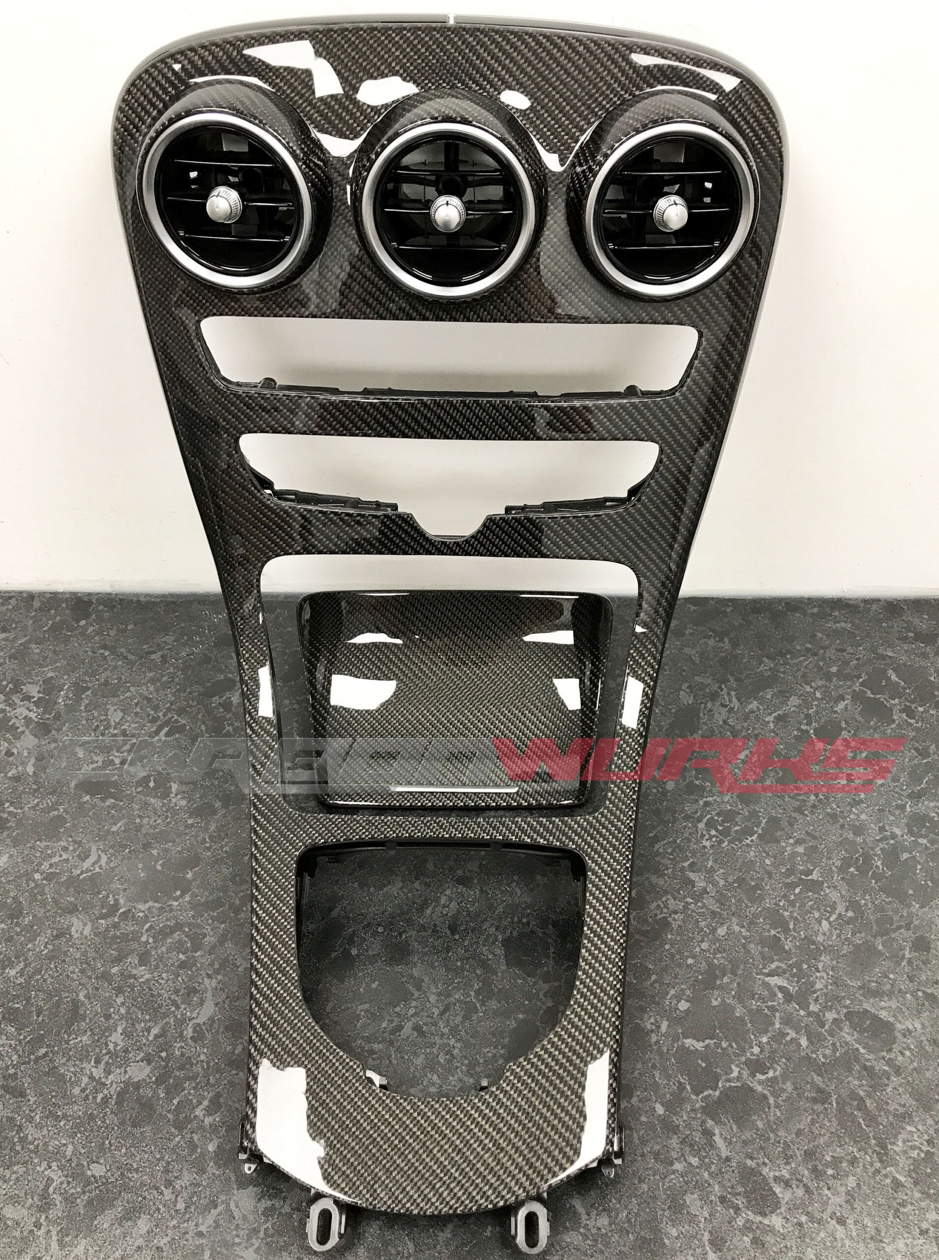 C63/C Class Carbon Fibre Dashboard Air Vents 10