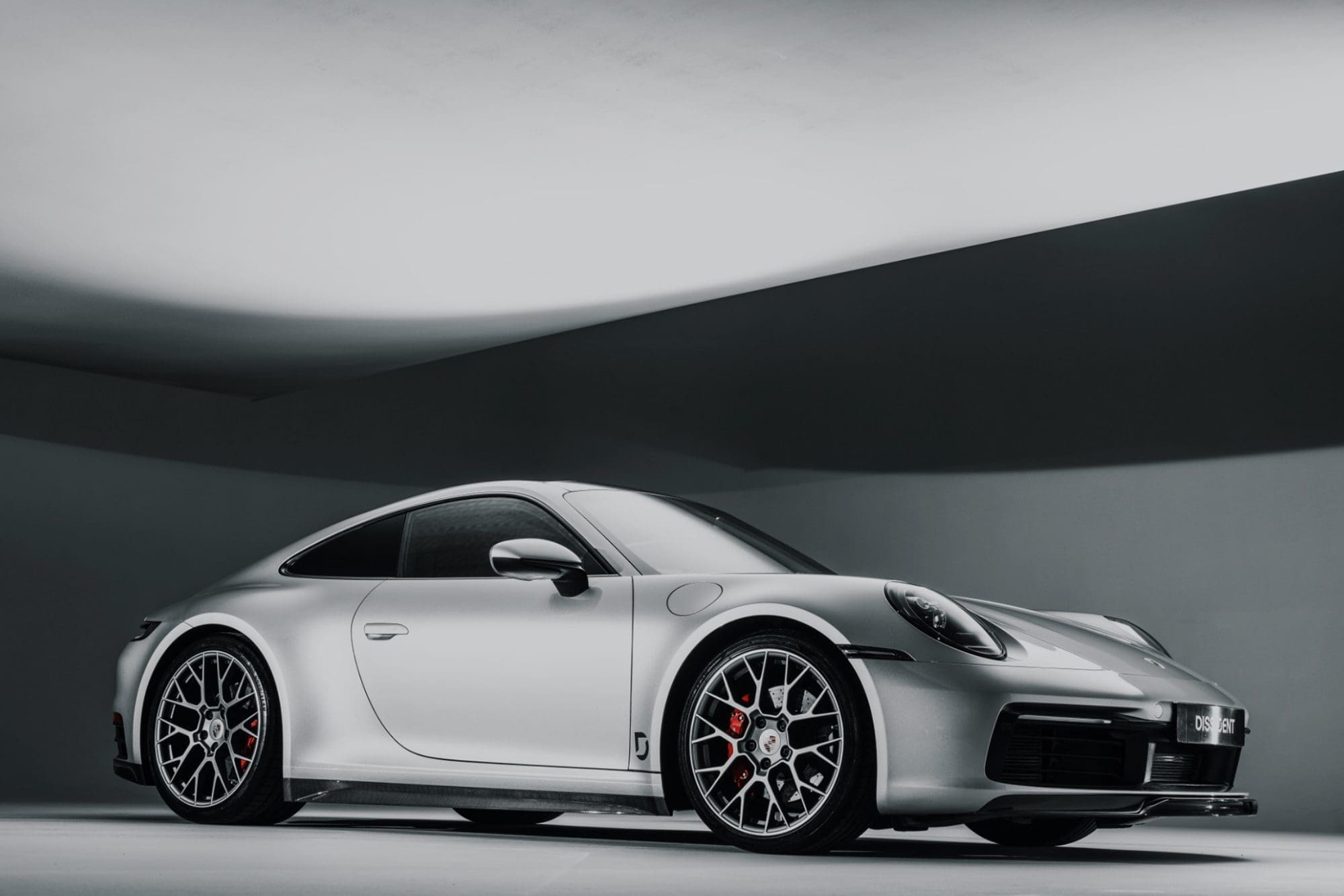 Dissident_Porsche_Carrera_911_922_Launch_Edition_Carbon_Fibre_Kit_NWM6