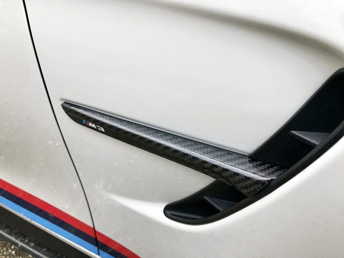 M3/4 Carbon Fibre Side Vents01