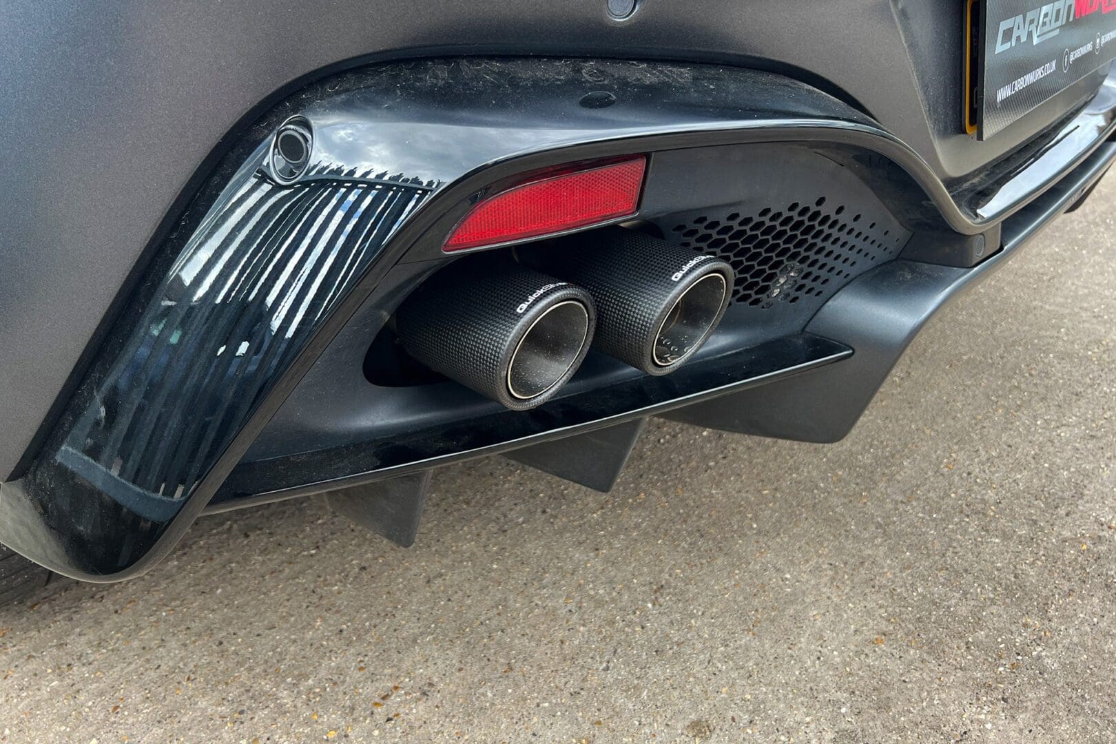Quicksilver_Aston_Vantage_Exhaust_NoWM6