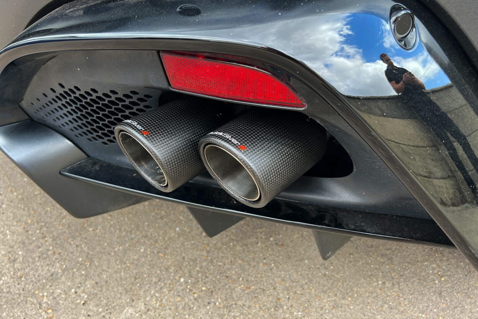 Quicksilver_Aston_Vantage_Exhaust_NoWM7