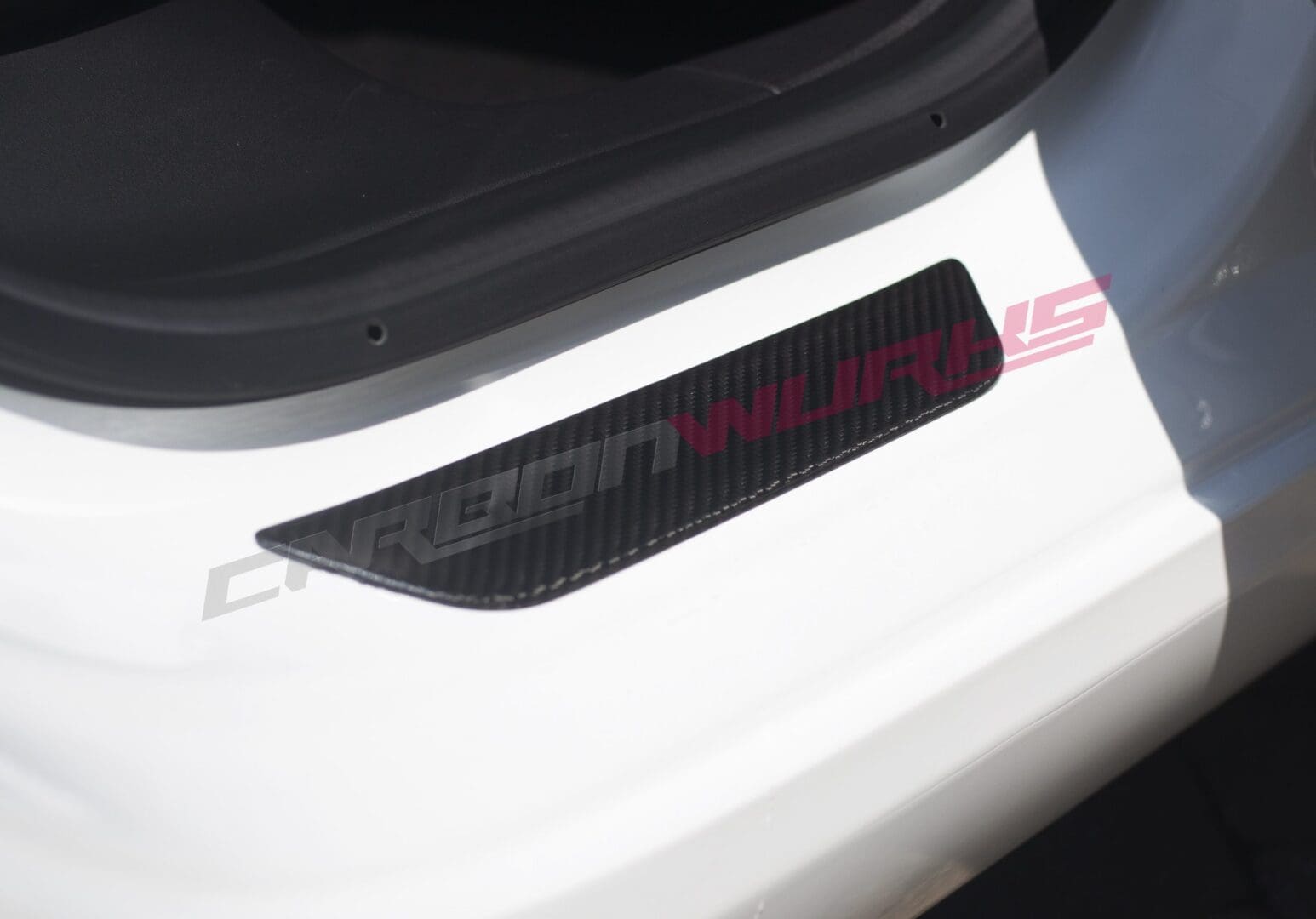Tesla Door Sills 07 WM