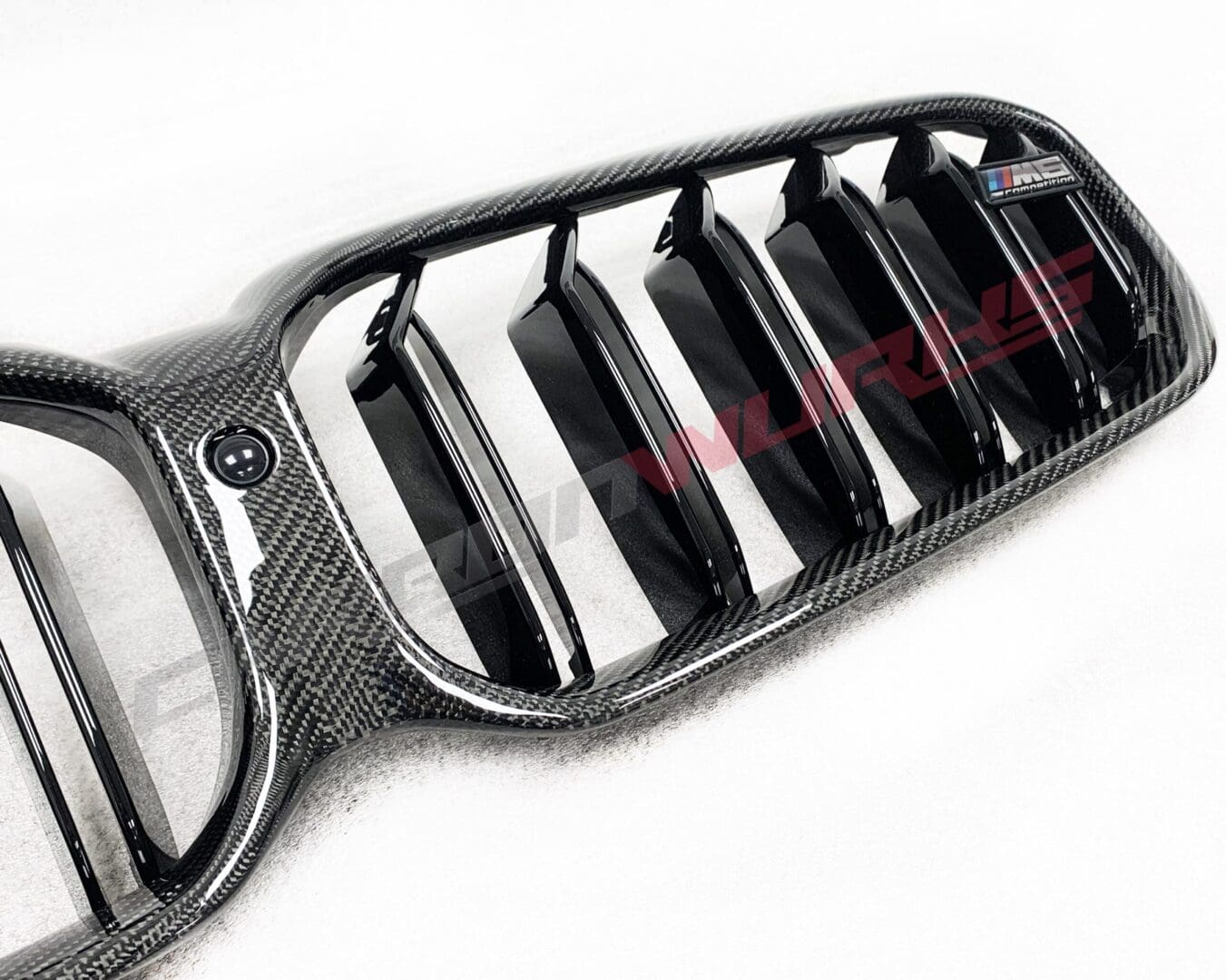 WM BMW M5 F90 21+ Grilles 05