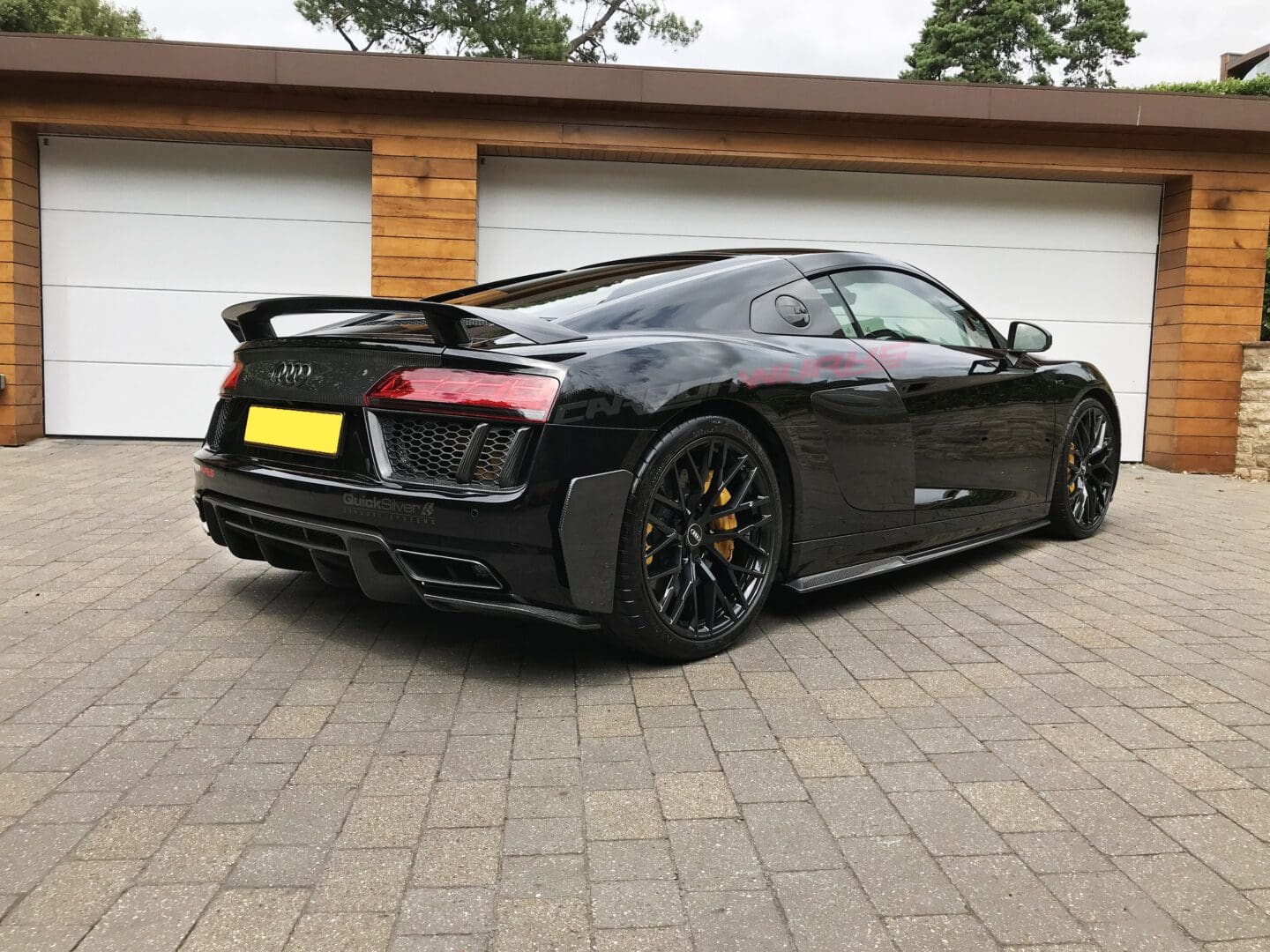 Audi R8 carbon fibre rear side canards15