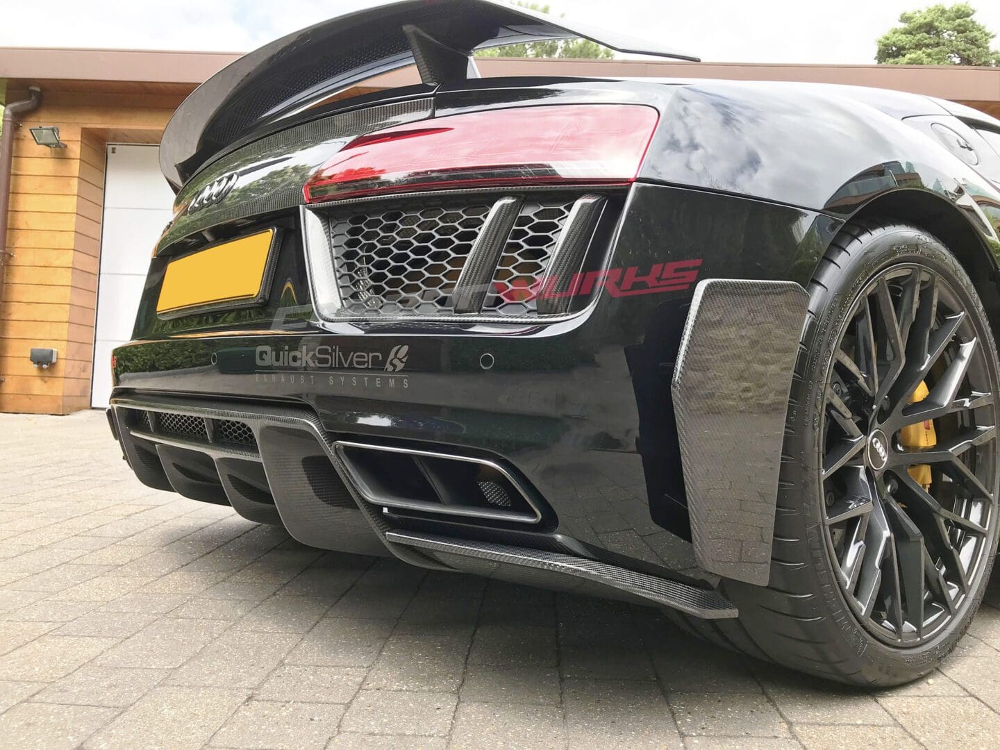 Audi R8 carbon fibre rear side canards26