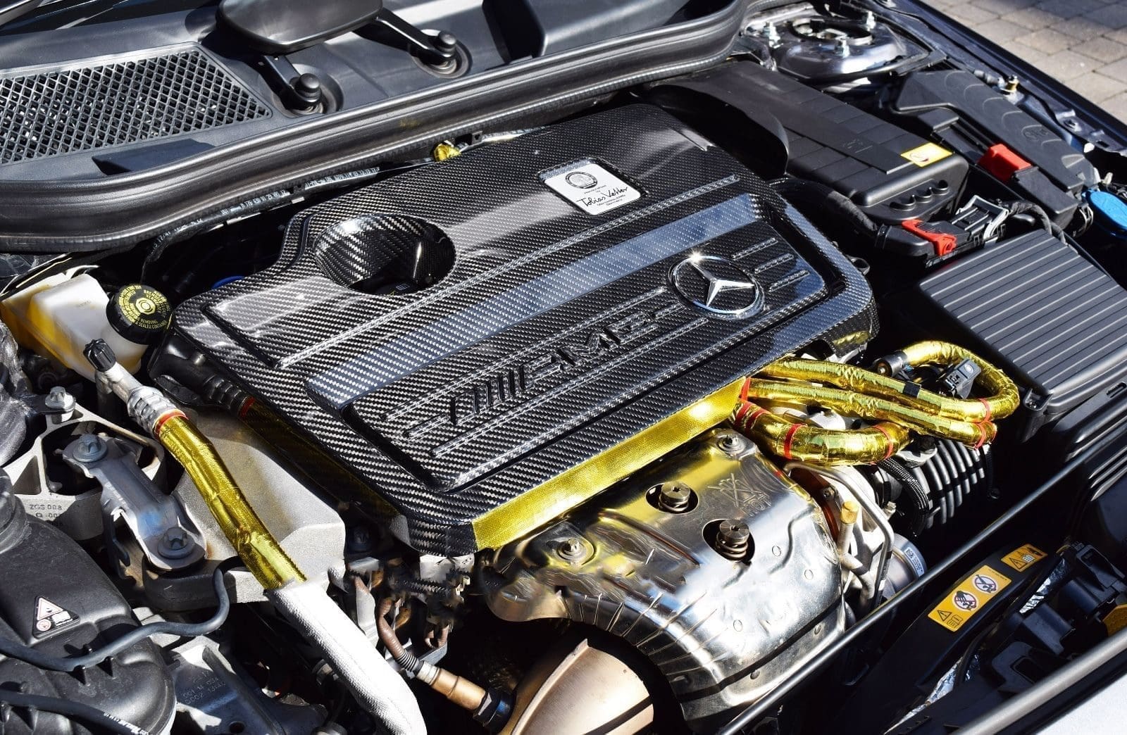 Mercedes A45 / CLA45 / GLA45 Carbon Fibre Engine Cover