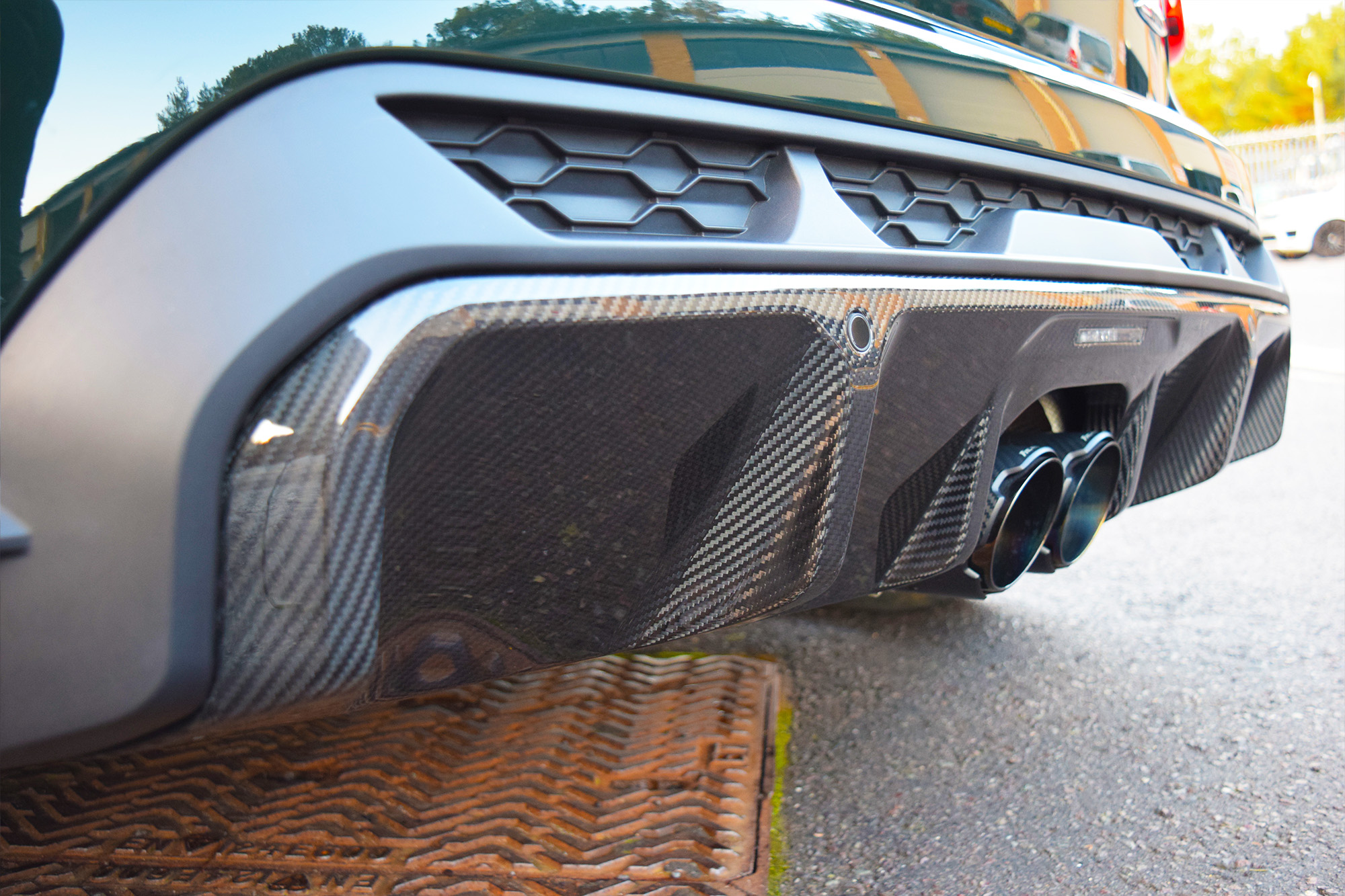 Mini Cooper F56 LCI 2 JCW Twill Carbon Rear Diffuser