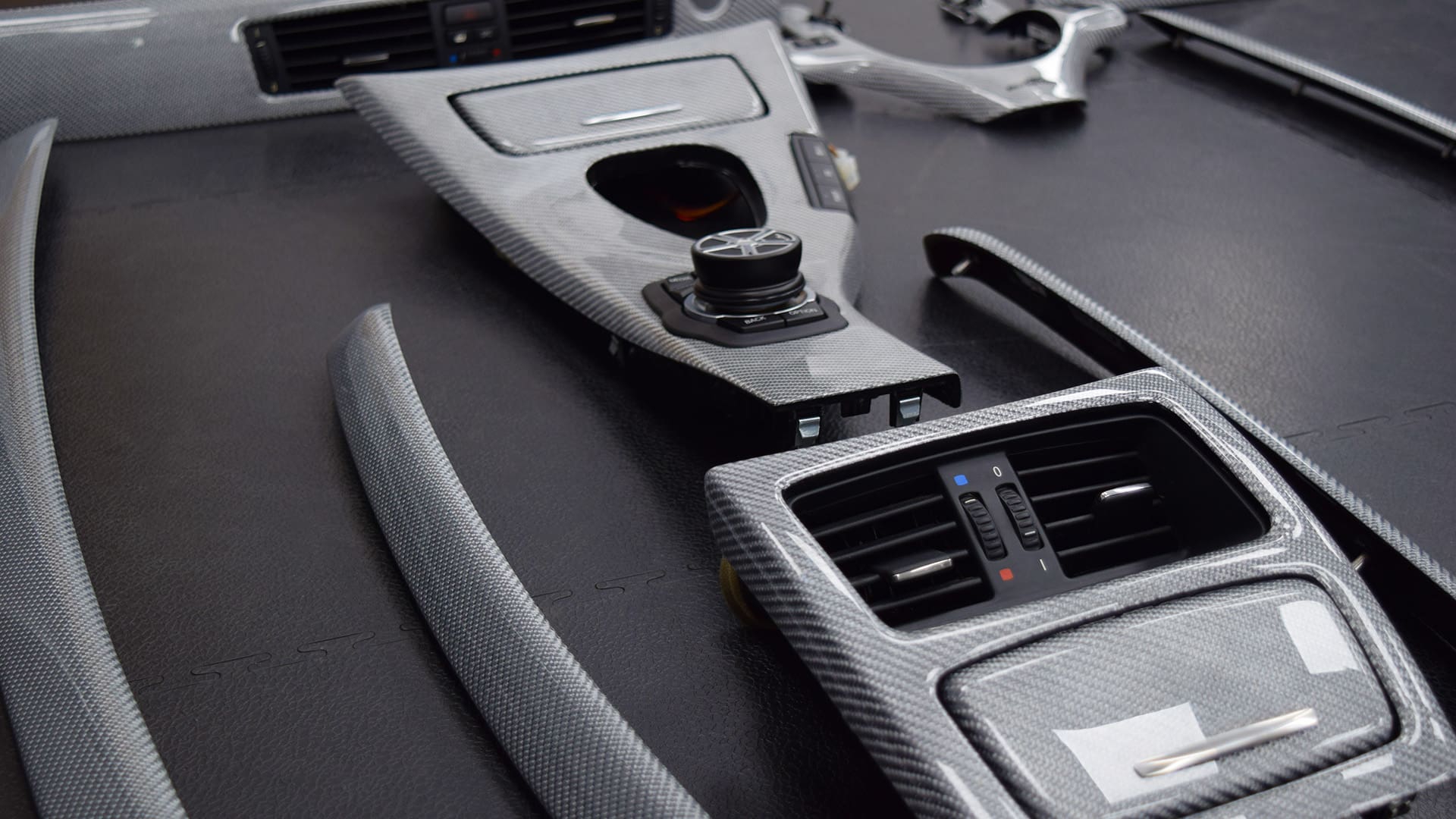 Carbon Fibre Skinning - AC Schnitzer Interior Carbon Fibre Skinning - AC Schnitzer Interior