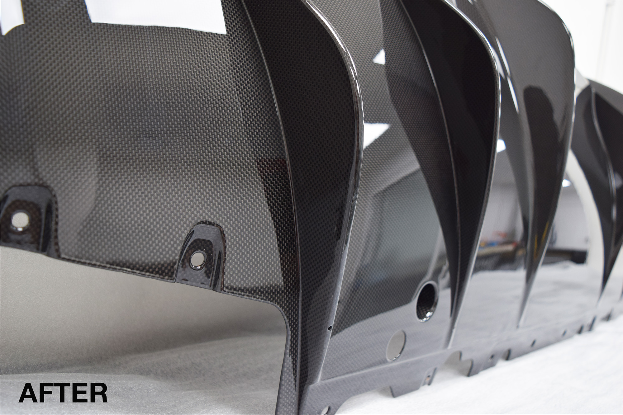 Ferrari 296 GTB Rear Carbon Fibre Diffuser Repair