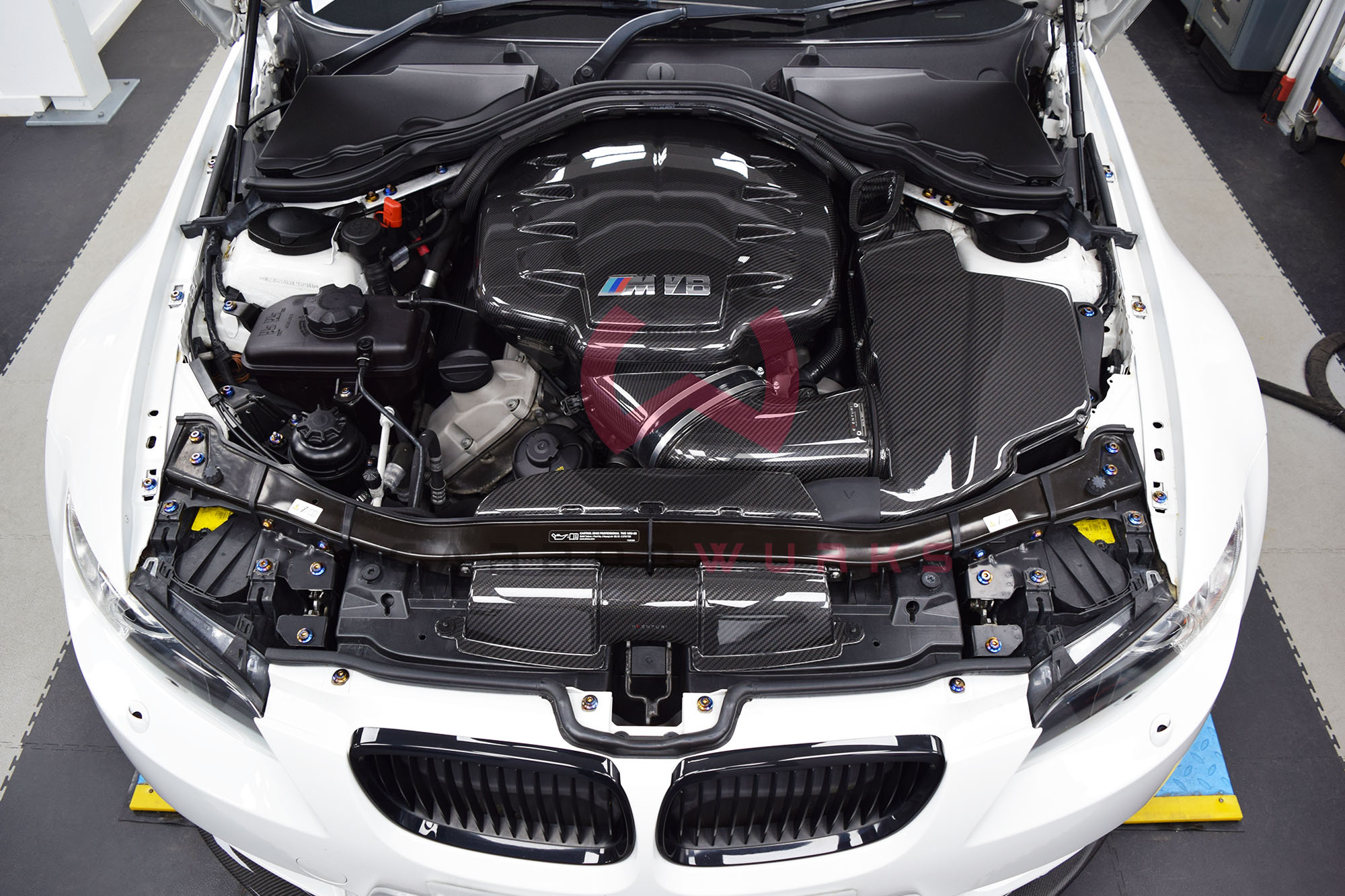 Eventuri Carbon Fibre Air Ducts BMW M3 E90 E92 Carbonwurks Poole Bournemouth Dorset