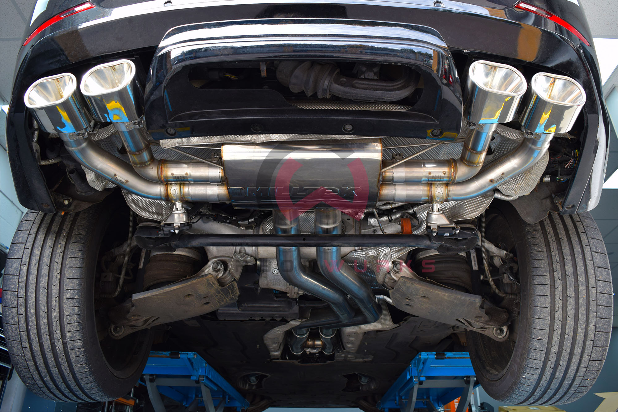 Range Rover Sport P530 L461 V8 Milltek Exhaust System Carbonwurks Poole Bournemouth Dorset